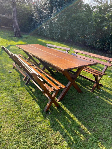 Imagen 3 de 3 de Mesa Y Bancos De Jardin