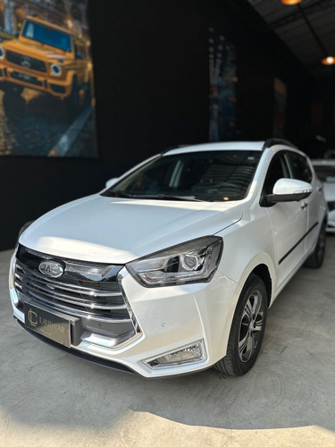 JAC T40 PLUS 1.6 16V 5p Aut.