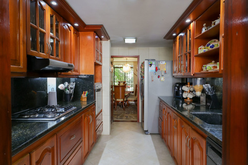Imagen 7 de 23 de Casa En Arriendo. Medellín, Belén La Palma