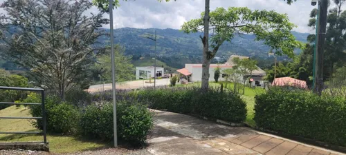 Casa Campestre En Venta En Guarne. Cod V23978
