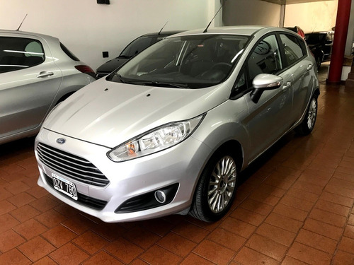 Ford Fiesta Kinetic Design 1.6 Se Plus 120cv 2015
