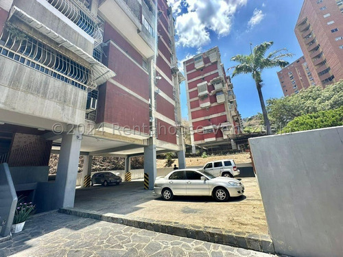 Apartamento En Venta Duplex 3h, 3b, 1p, 109mst2 Santa Monica, Caracas, Jesús Manuel Cáceres Mls