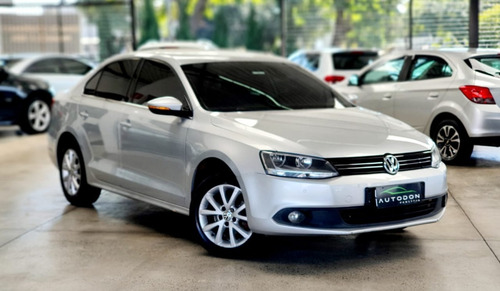 Imagem 4 de 11 de Vw Jetta Confortline 2.0 Flex Automático 2012