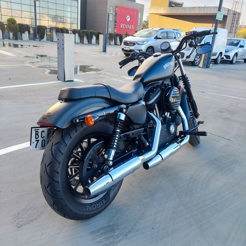 Imagen 9 de 16 de Harley Davidson Sportster Iron 883