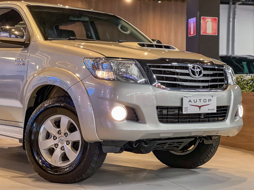 Toyota Hilux 3.0 SRV 4X4 CD 16V TURBO INTERCOOLER DIESEL 4P MANUAL