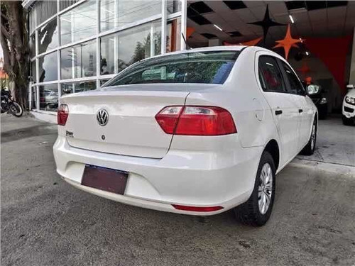 Imagem 4 de 9 de Volkswagen Voyage 2018 1.6 Msi Trendline Total Flex 4p