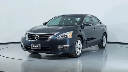 Nissan Altima 2.5 Advance Navi Cvt