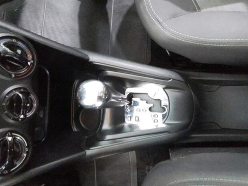 Peugeot 208 1.6 ACTIVE PACK 16V FLEX 4P AUTOMÁTICO