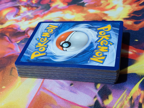 Paquete De 60 Cartas Pokemon - Originales (Usado)