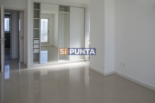 Imagen 23 de 30 de Departamento En Venta, 3 Dormitorios, En Edificio Pampas.