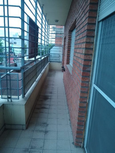 Imagen 6 de 13 de Semipiso En Venta En Moron Sur