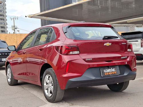 Chevrolet Onix Turbo 2024