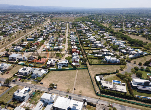 Valle Escondido Lote - Terreno El Prado 990m2