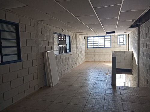 Imagem 9 de 13 de Galpão Para Alugar, 270 M² Por R$ 3.600,00/mês - Vila Pagano - Valinhos/sp - Ga0047