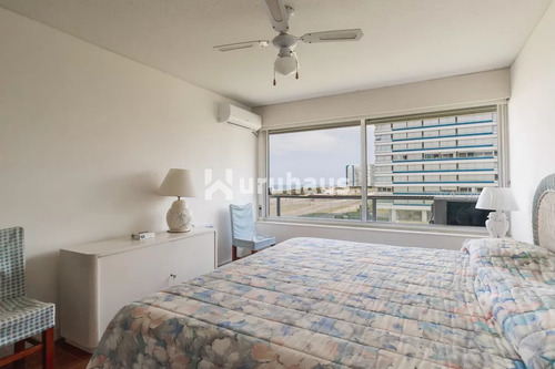 Alquiler Apartamento Tres Dormitorios Punta Del Este Edificio Tiburon I