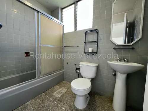 Apartamento Chuao 25-18725 R.e