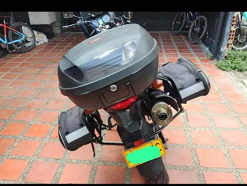Dl650 Clásica, Color Azul, Con Topcase Y Alforjas,