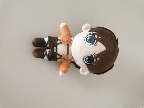 Peluches Shingeki No Kyojin Attack On Titan Anime Levi Eren