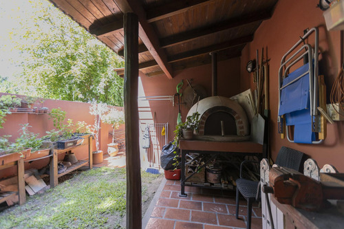Duplex En Venta 4 Ambientes! Independiente