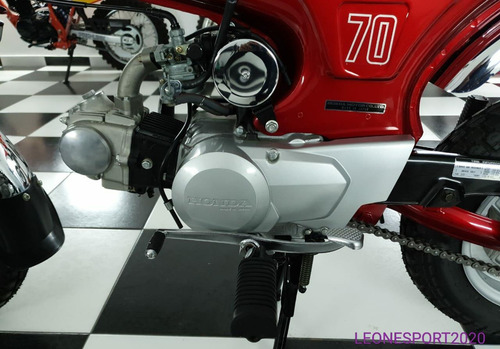 Honda Dax St 70