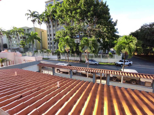 Imagen 12 de 22 de Casa En Venta Urbanización La Viña
