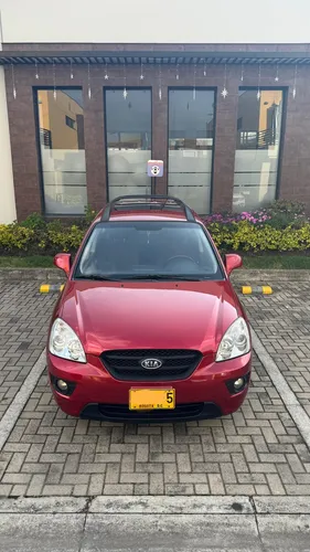 Kia Carens 2.0 Rondo Ex