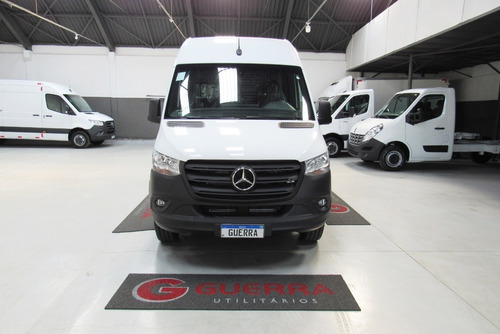 Imagem 2 de 11 de Mercedes-benz Sprinter 416 T.a Lo 21/22 Fur High-tech 10,5m³