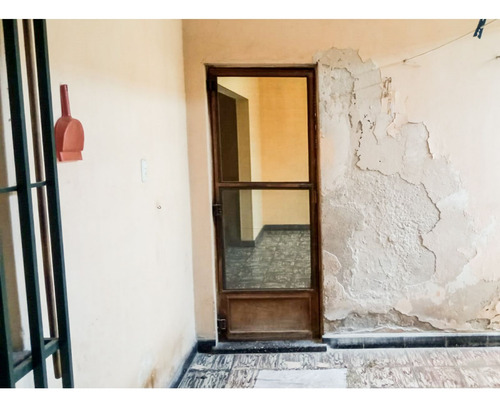 Casa En Venta. Pasco Y Fraga