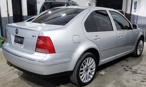 Volkswagen Bora 1.8 Highline T 180cv