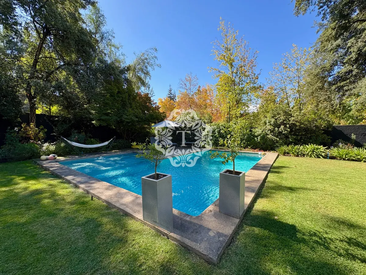 Imagen 3 de 30 de Exclusiva Casa Mediterránea En Golf De Manquehue