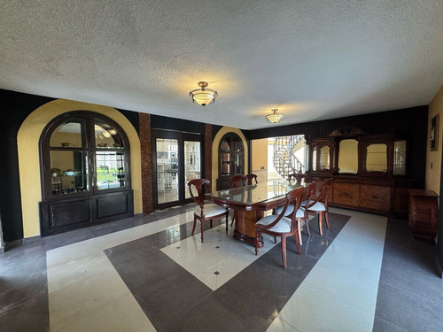Casa En Venta, Santa Maria Huecatitla, 3 Recamaras