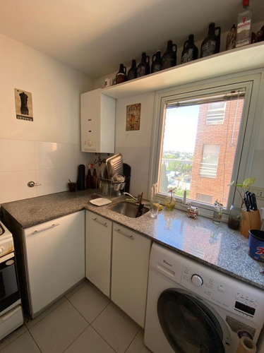 Depto Venta Con Balcon-terraza En General Paz