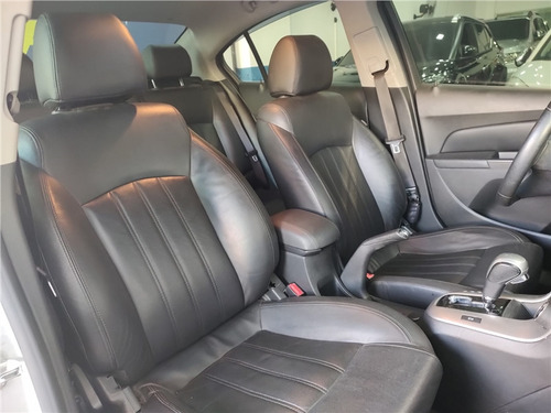 Chevrolet Cruze 1.8 LT 16V FLEX 4P AUTOMÁTICO