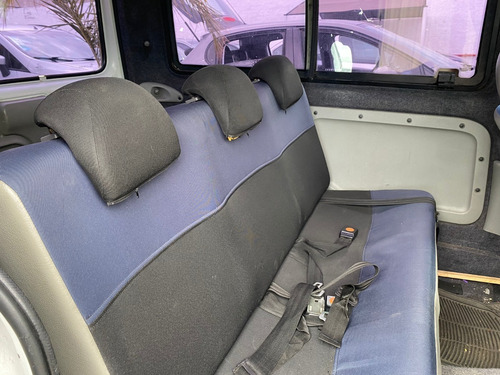 Imagen 15 de 25 de Renault Kangoo 1.6 Confort 1plc C/gnc Año 2010 - Liv Motors
