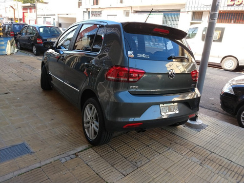 Volkswagen Fox Highline 1.6 Msi 16v Manual Con Caja De 6ta.