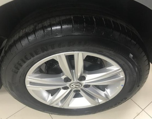 Imagem 5 de 7 de Volkswagen Polo 1.0 200 Tsi Comfortline (aut) (flex)