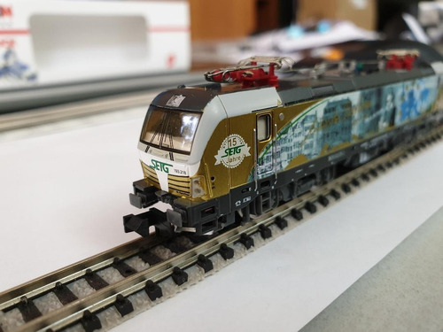 Imagen 6 de 10 de Locomotora Elèctrica Vectron Hobbytrain Escala N H2982