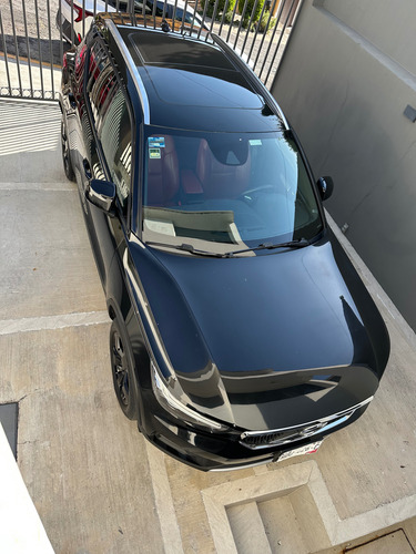 Volvo XC40 Volvo XC40 Momentum T4 motor 2.0 lts 4 cil