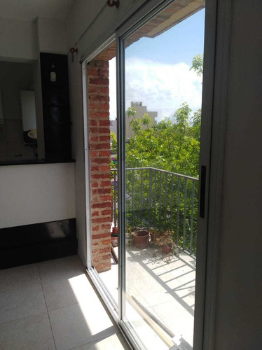 Palacios Nº 1114, 3º A, Victoria, (venta Con Rentas)