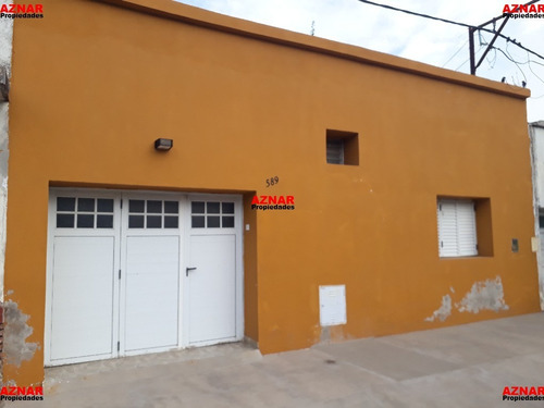 Imagen 1 de 6 de Casa De 4 Ambientes Y 2 Dormitorios (1875)