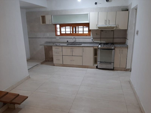 Casa En Venta En Mataderos