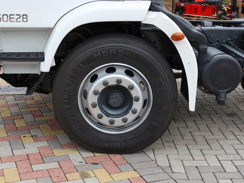 Imagem 12 de 15 de Iveco Tector 260e28 2014 6x4 No Chassi=17280,2628,24280