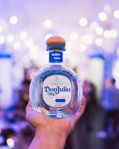 Tequila Mexicano Don Julio Blanco Botella 750ml Con Estuche