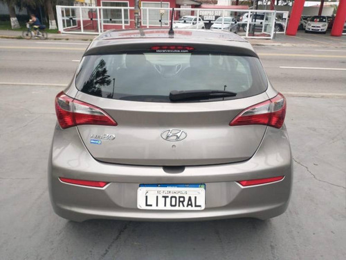 Imagem 6 de 14 de Hyundai Hb20 Comfort Plus 1.0 2017