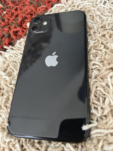 Apple iPhone 11 (64 Gb) - Negro + Case Gratis Caja Genérica (Usado)