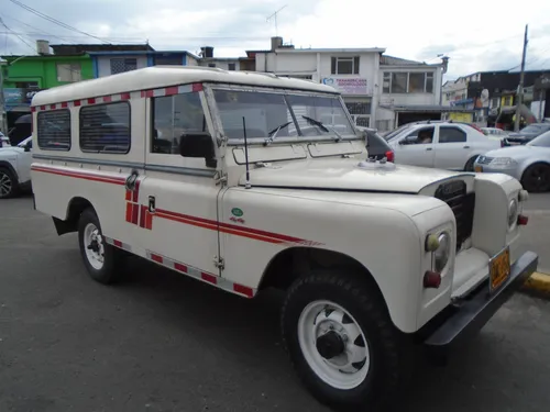 Land Rover Santana 2.4 Extra largo