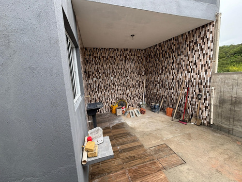 Casa Grande Em Cajamar Com Dois Andares
