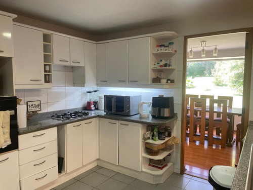 Linda Casa 5 Dor 3 Baños Mas Pieza Servicio Y Baño