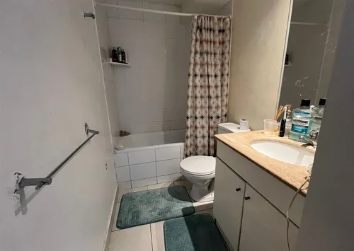 Departamento En Venta De 2 Dorm. En Condominio Plaza Club