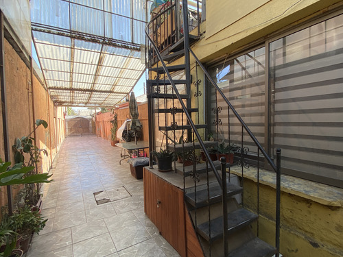 Casa En Cerro Navia 7 Habitaciones
